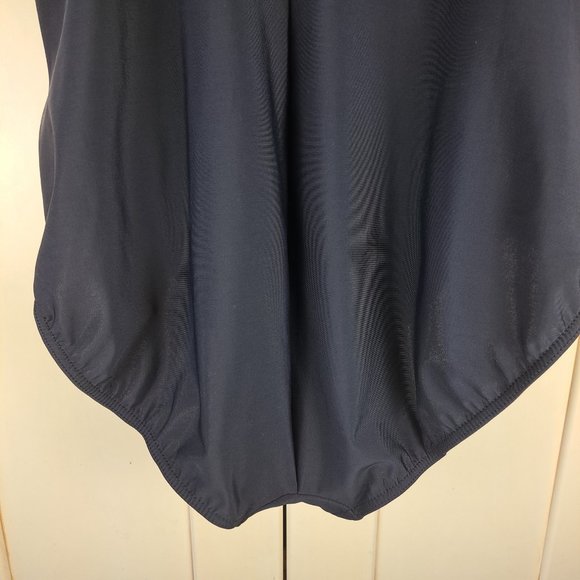 Land's End Women's Faux Wrap Shirred Ruched Front Black One PC Swimsuit Sz 16 - Picture 5 of 9